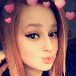 Meet your Posher, Lizzie